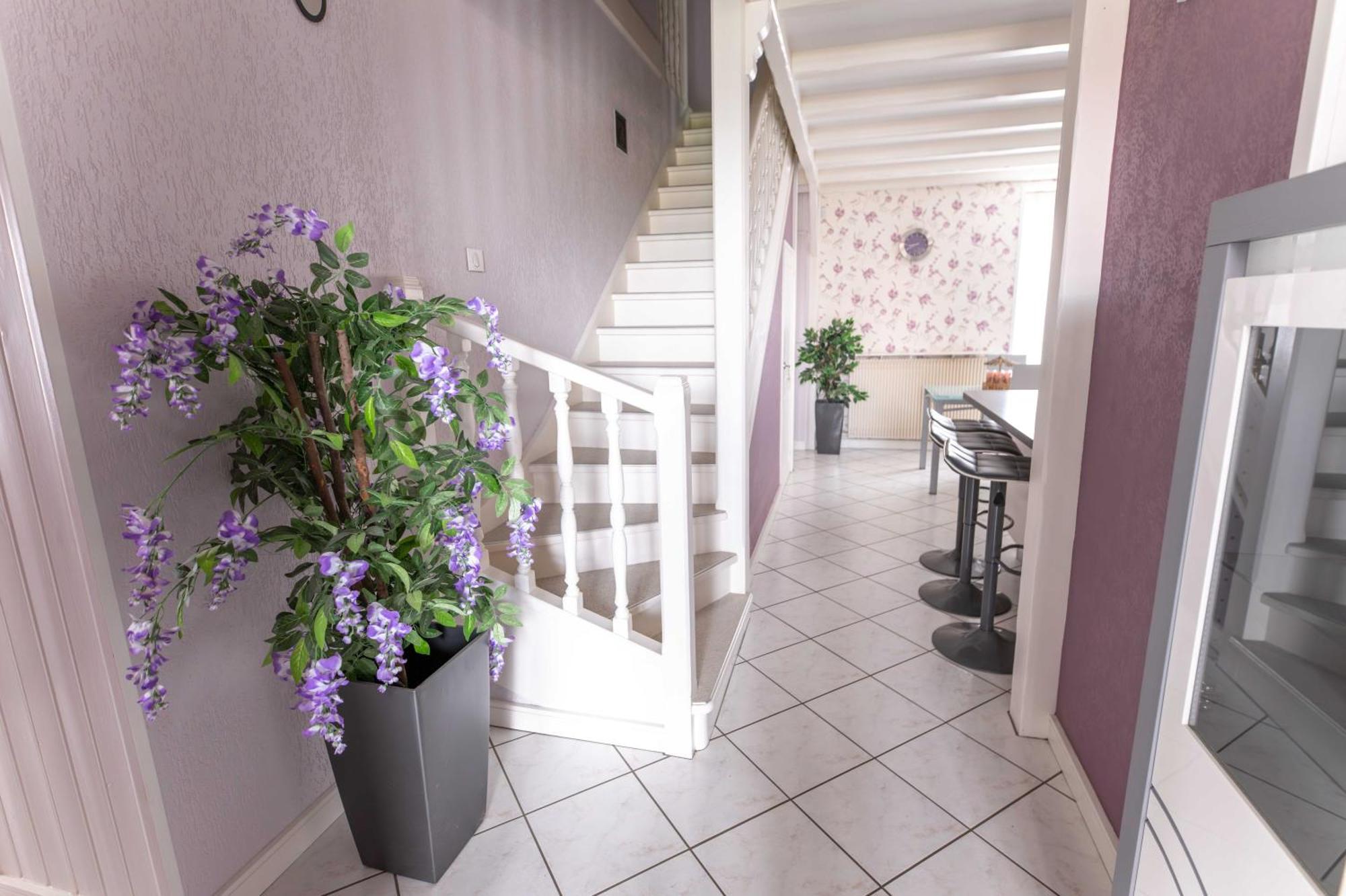 Chez Laurence Saint-Aubin  Luaran gambar