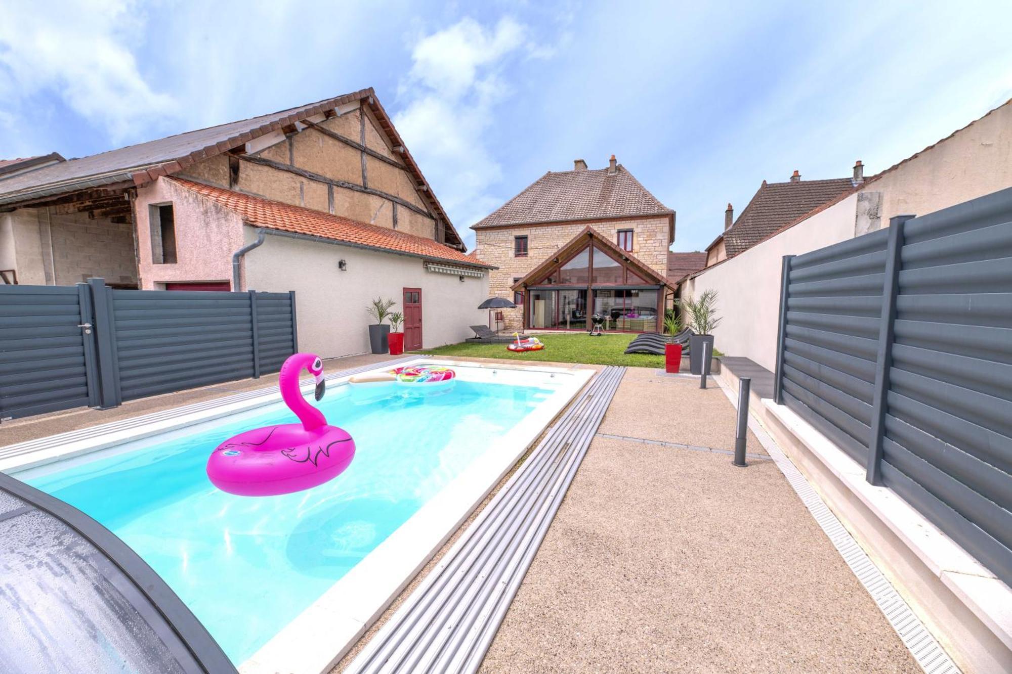 Chez Laurence Saint-Aubin  Luaran gambar