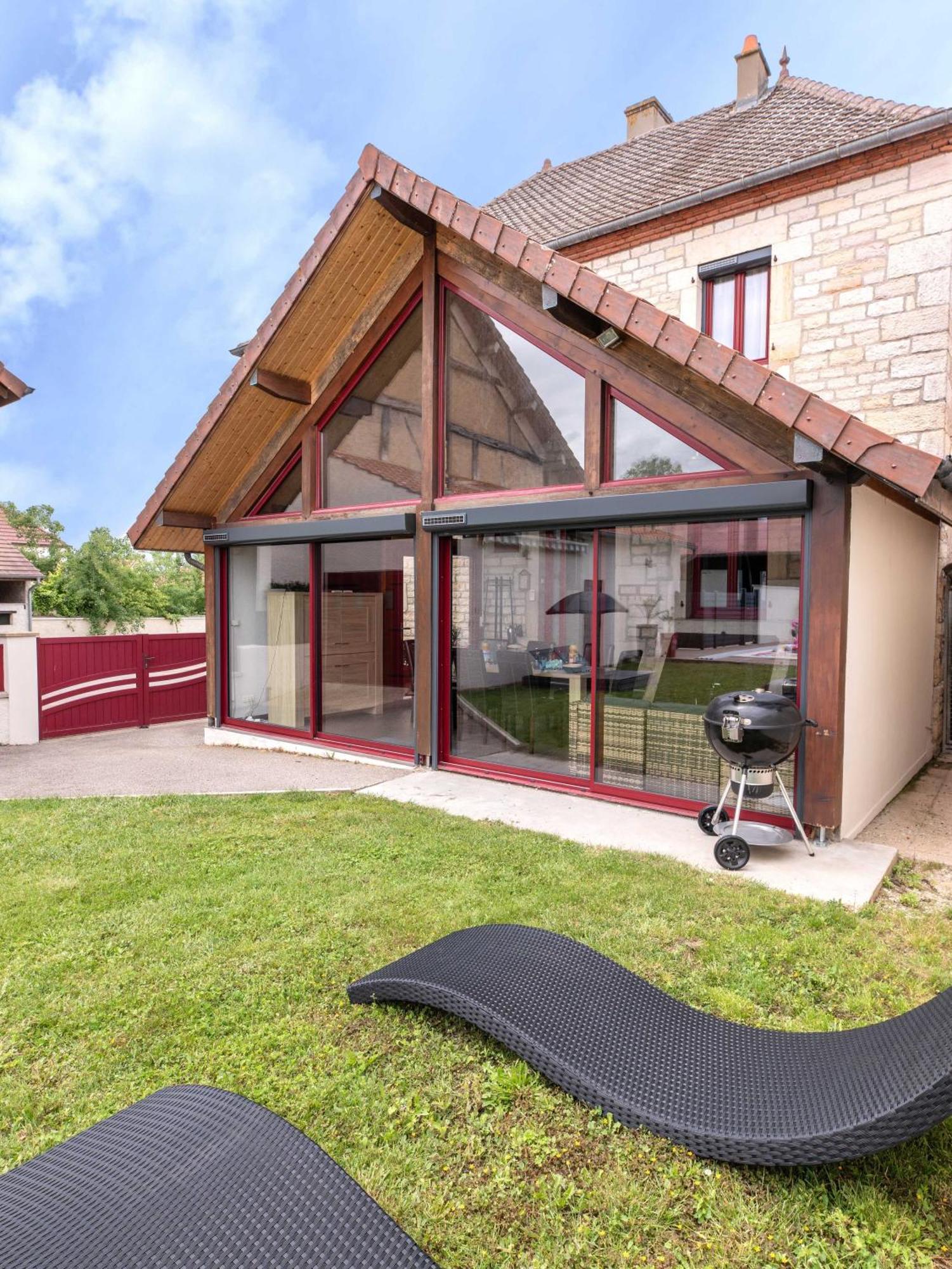 Chez Laurence Saint-Aubin  Luaran gambar